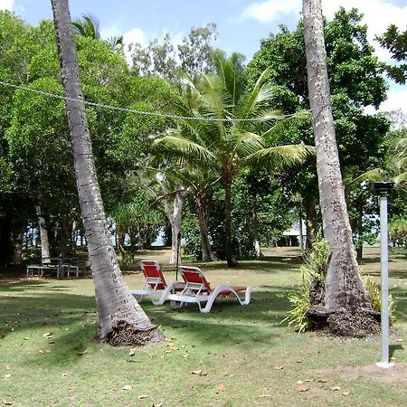 Bramston Beach Motel Esterno foto