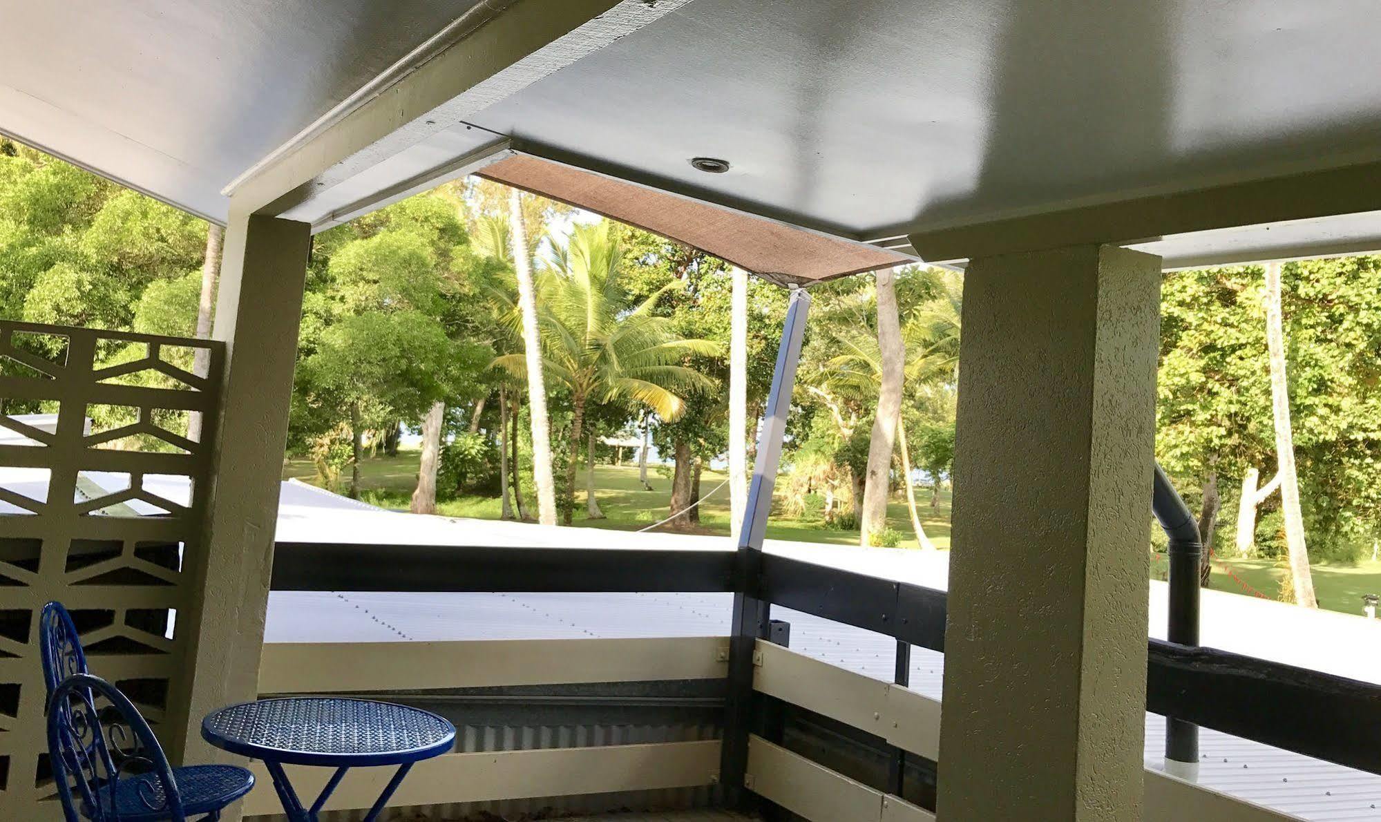 Bramston Beach Motel Esterno foto