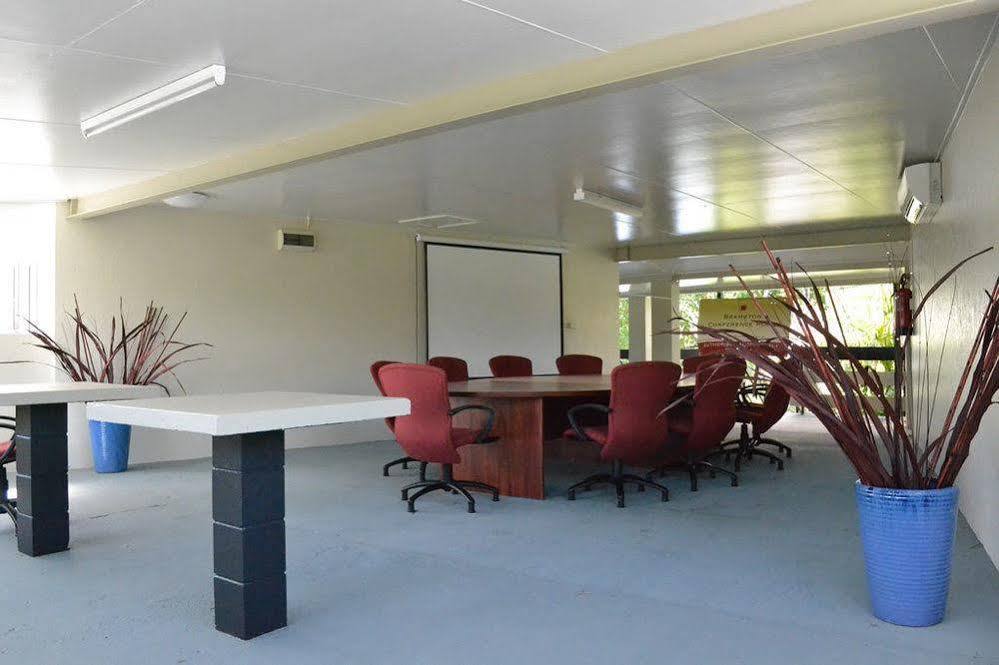 Bramston Beach Motel Esterno foto