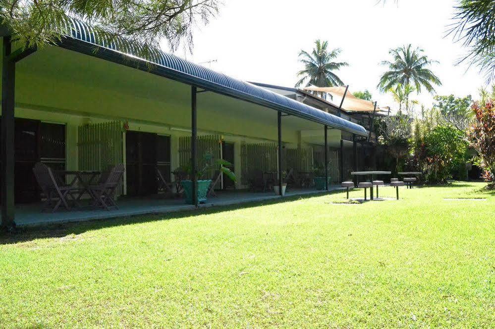 Bramston Beach Motel Esterno foto